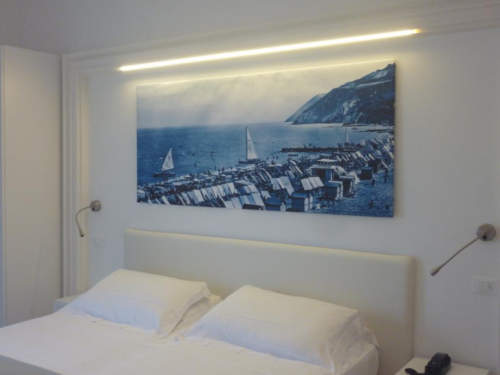 Hotel Nobel Gabicce Mare Extérieur photo