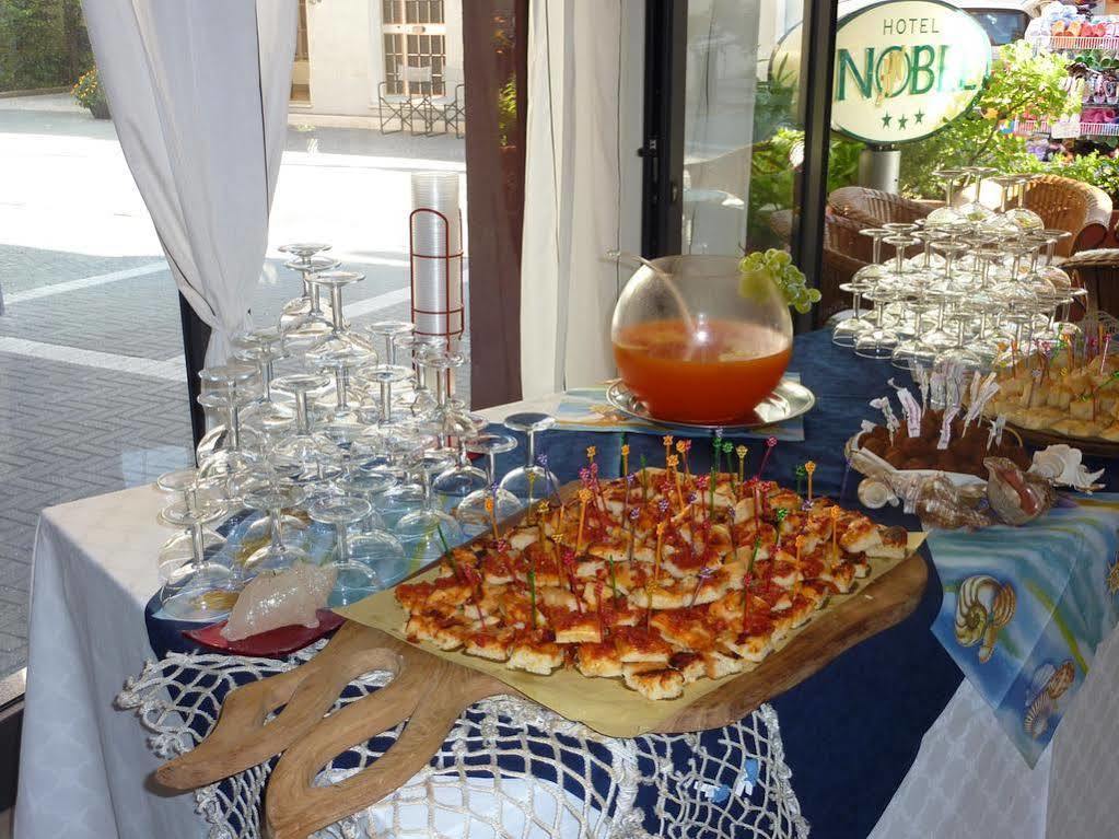 Hotel Nobel Gabicce Mare Extérieur photo
