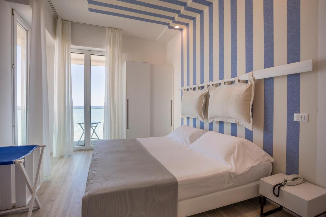 Hotel Nobel Gabicce Mare Extérieur photo